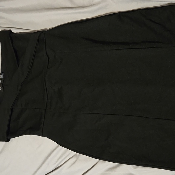 Black maxi dress - Picture 2 of 3